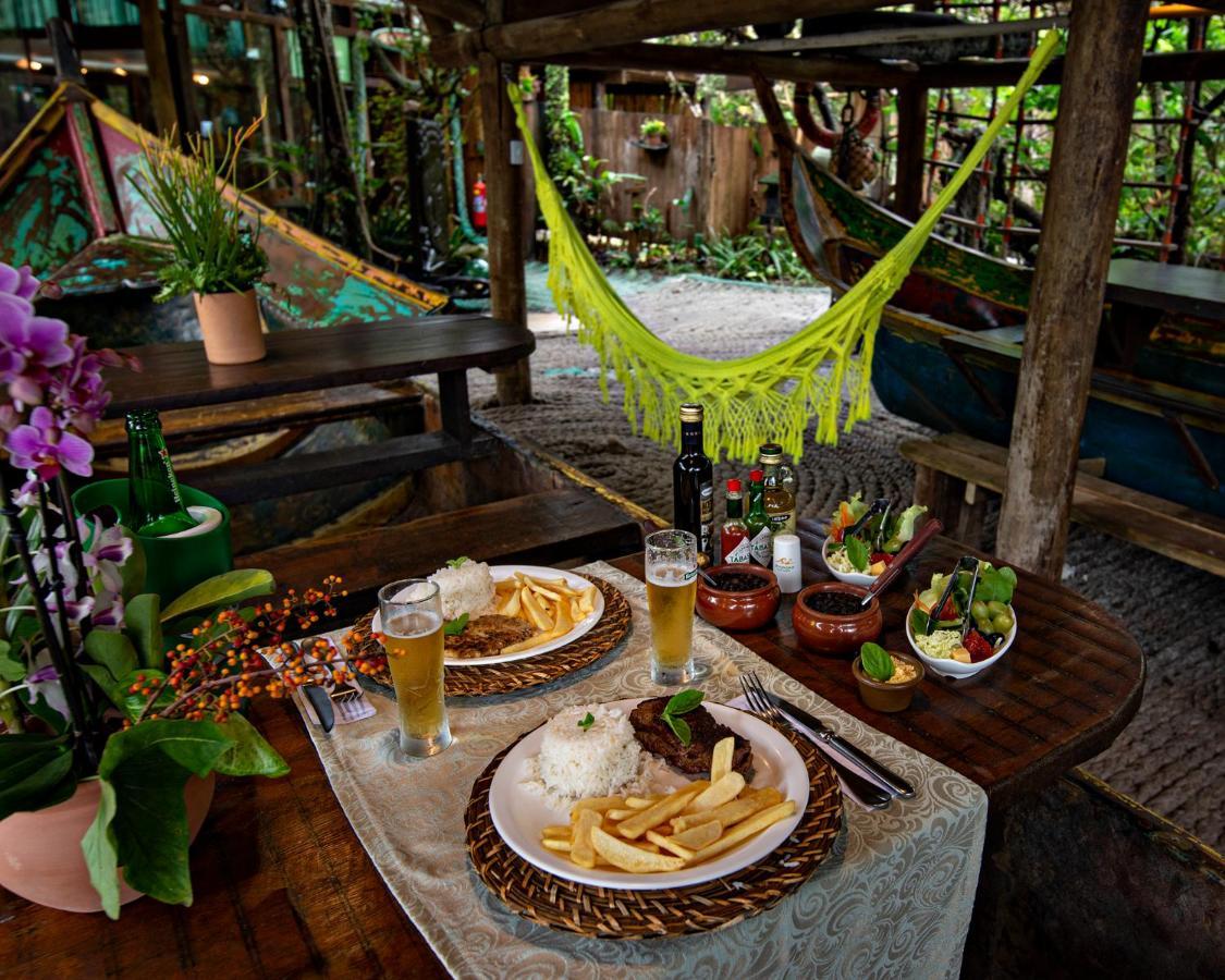 Grajagan Surf Resort メーウ島 エクステリア 写真