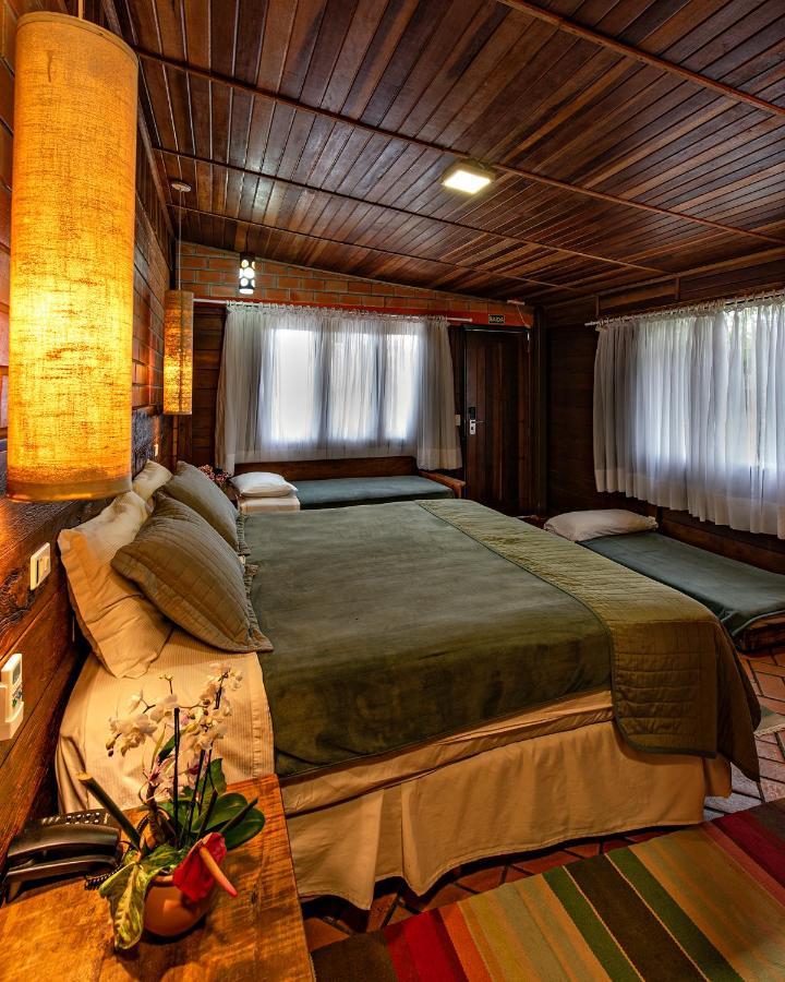 Grajagan Surf Resort メーウ島 部屋 写真