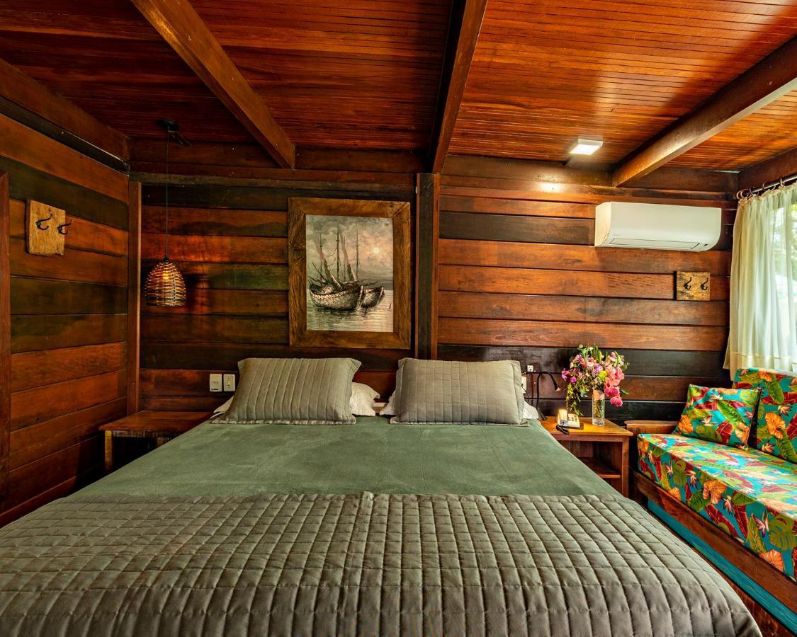 Grajagan Surf Resort メーウ島 部屋 写真