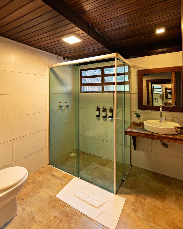Grajagan Surf Resort メーウ島 エクステリア 写真