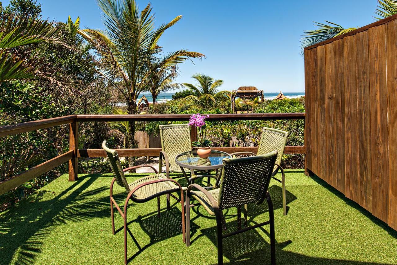 Grajagan Surf Resort メーウ島 エクステリア 写真