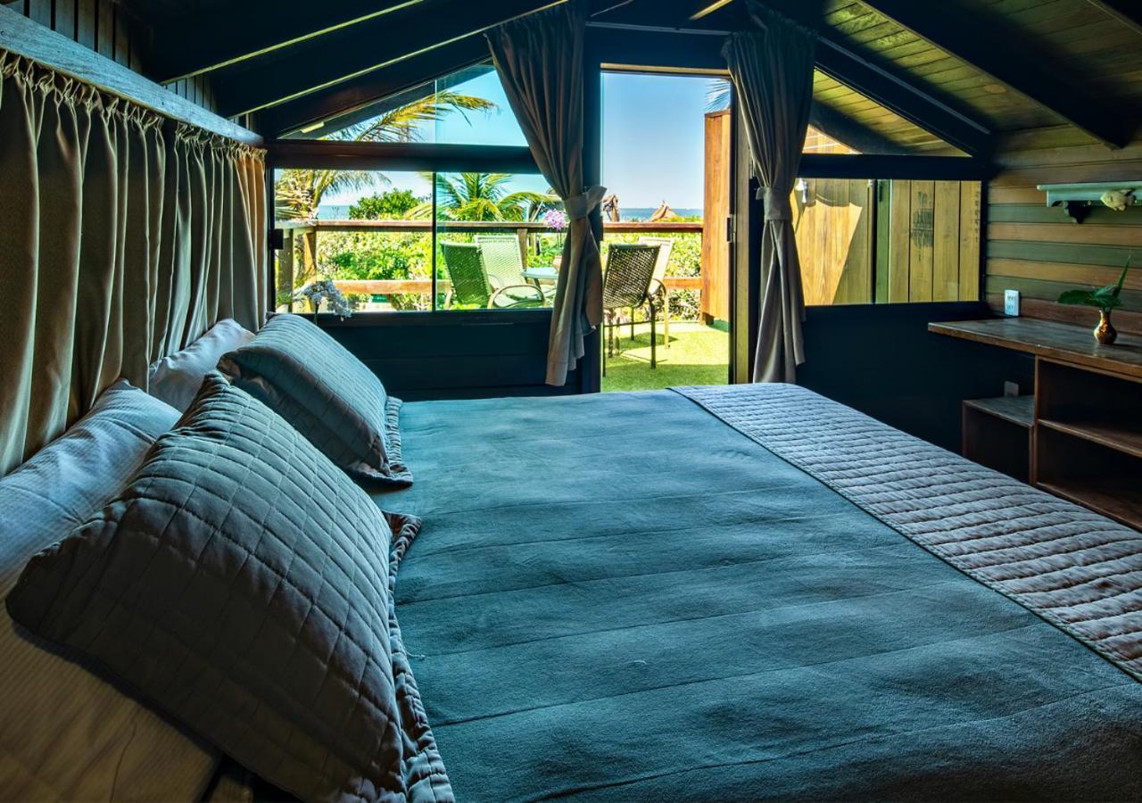 Grajagan Surf Resort メーウ島 エクステリア 写真